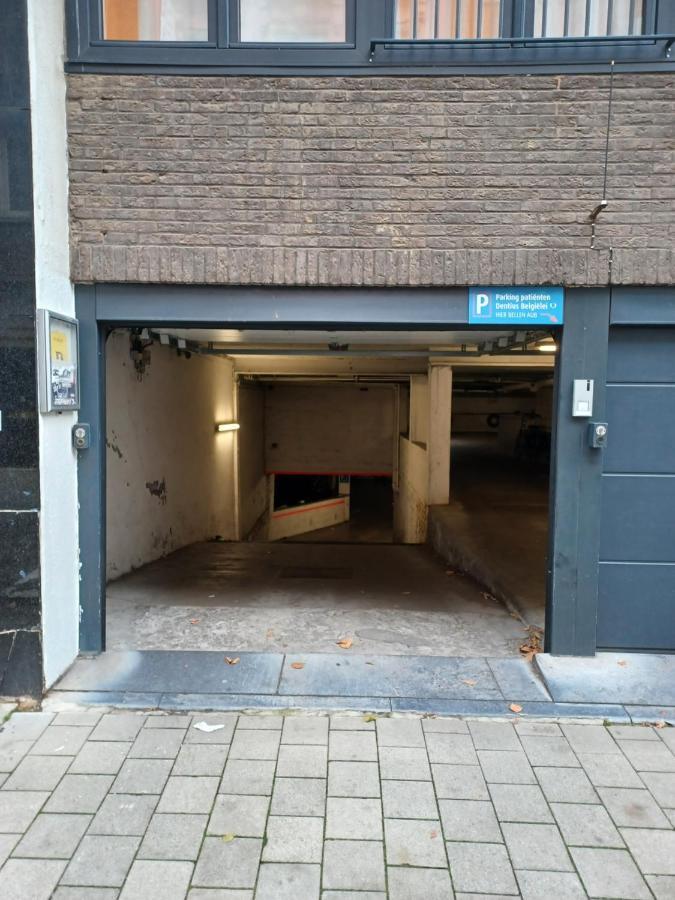 The Banker Antwerpen - Free Parking Apartment Luaran gambar